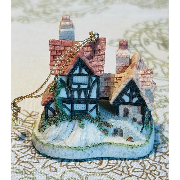 David Winter Other - David Winter Cottages John Hine Studio England Ornaments Will-O’-The Wisp